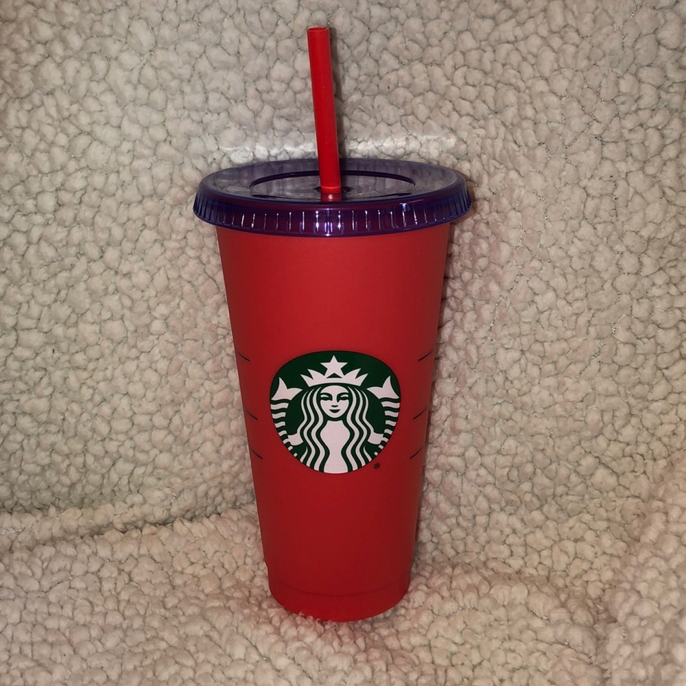 Starbucks color changing cup